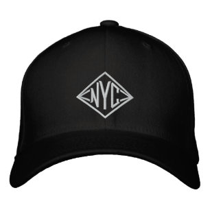 NYC BESTICKTE KAPPE