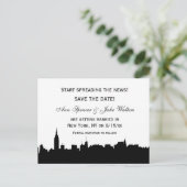 NYC Black Wide Skyline Silhouette #2 Save the Date Ankündigungspostkarte (Stehend Vorderseite)