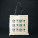 NYC Brooklyn Bridge Christmas Hanukkah Holiday NY Tragetasche<br><div class="desc">Die Tote-Tasche zeigt eine originelle Marker-Abbildung einer New Yorker Sehenswürdigkeit,  der Brooklyn Bridge,  die für die Ferienzeit "gekleidet" ist. Ideal für Weihnachten oder Hanukkah. Sehen Sie nicht,  wonach Sie suchen? Brauchen Sie Hilfe bei der Anpassung? Kontaktieren Sie Rebecca,  um etwas für Sie entworfen zu haben.</div>