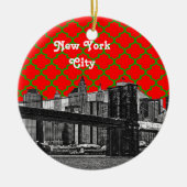 NYC Brooklyn Bridge Red Grn Quatrefoil Xmas Keramik Ornament (Vorne)