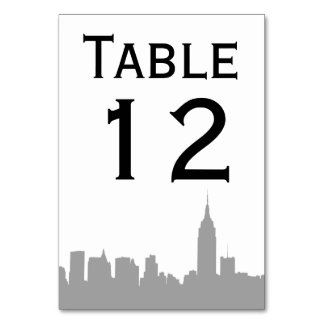 NYC Gray Skyline Silhouette Tischnummer
