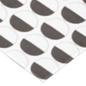 NYC New York City Black and White Cookies Tischdecke (Schrägansicht)