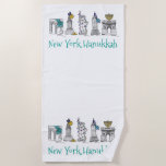 NYC New York City Hanukkah Chanukah Holiday Strandtuch<br><div class="desc">Das Strandtuch zeigt eine originelle Marker-Abbildung verschiedener New Yorker Sehenswürdigkeiten,  die für die Hanukkah-Urlaubssaison "gekleidet" sind. Sehen Sie nicht,  wonach Sie suchen? Brauchen Sie Hilfe bei der Anpassung? Klicken Sie auf "Kontakt mit diesem Designer",  um etwas für Sie erstellt zu haben!</div>