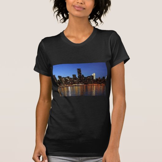 NYC New York City Manhattan Nacht T-Shirt (Vorderseite)