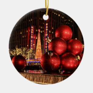 NYC Riesige Weihnachtsschmuck