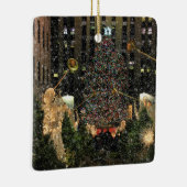 NYC Rockefeller Center Xmas Tree Falling Snow Keramikornament (Rechts)