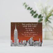 NYC Skyline 01 Save the Date Rote Sterne Ankündigungspostkarte (Stehend Vorderseite)