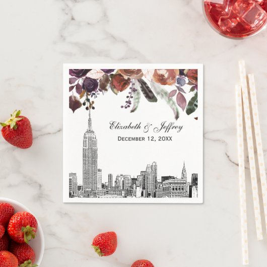 NYC Skyline ESB Etch Burgundy Plum Floral Wedding Serviette (Beispiel)