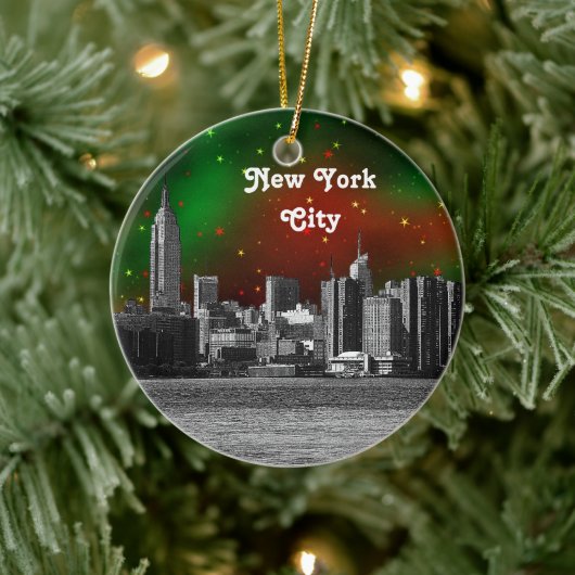 NYC Skyline Etched ESB Red and Green Starry Xmas Keramik Ornament (Baum)