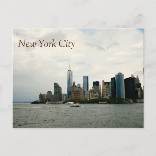 NYC Skyline, RAGEN EINE Postkarte hoch (Vorderseite)
