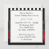 NYC Skyline Sil Red Sky Blk Wht Stripe Sweet 16 Einladung (Rückseite)