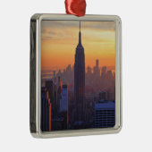 NYC Skyline: Silbernes Ornament (Rechts)