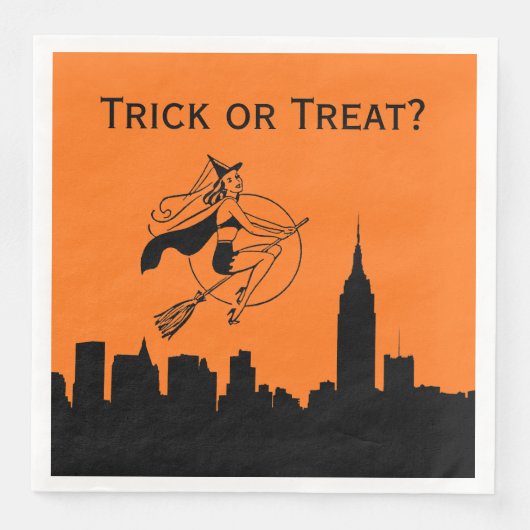 NYC Skyline Silhouette Halloween Cheeky Hexe Serviette (Vorderseite)