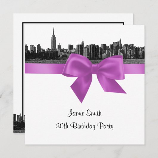 NYC Wide Skyline Etch BW Lilac Birthday Pty SQ Einladung (Vorne/Hinten)