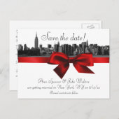 NYC Wide Skyline Etched BW Dark Red Save the Date Ankündigungspostkarte (Vorne/Hinten)