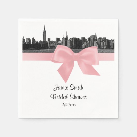 NYC Wide Skyline Etched BW Light Pink Ribbon Serviette (Vorderseite)