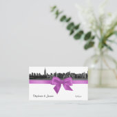 NYC Wide Skyline Etched BW Lilac Escort Cards Platzkarte (Stehend Vorderseite)