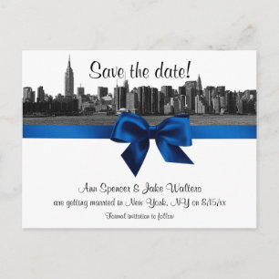 NYC Wide Skyline Etched BW Royal Blu Save the Date Ankündigungspostkarte