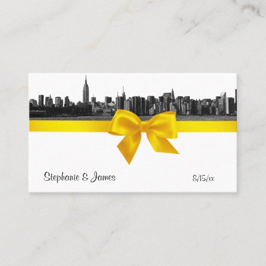 NYC Wide Skyline Etched BW Yellow Escort Cards Platzkarte (Vorderseite)