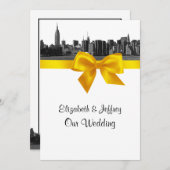 NYC Wide Skyline Etched BW Yellow Wedding Einladung (Vorne/Hinten)