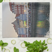 NYHAVN ENTERTAINMENT DISTRICT Copenhagen Dänemark Geschirrtuch (Gefaltet)