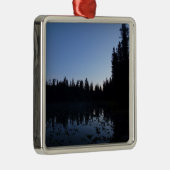 Nymph Lake at Dawn Ornament Aus Metall (Rechts)
