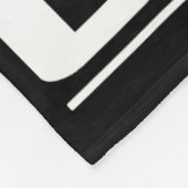 O Ryu Girl Präzision und Stil in Karate Design! Fleecedecke (Ecke)