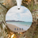 Oahu Hawaii Tropical Beach 2 Foto & Text Ornament<br><div class="desc">Genießen Sie dieses schöne digitale Foto mit Ölfarbe eines abgelegenen ruhigen Strandes in Oahu,  Hawaii. Foto © by HawaiiSands</div>