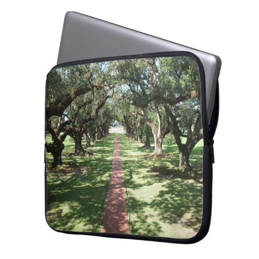 Oak Alley Laptopschutzhülle (Vorderseite Links)