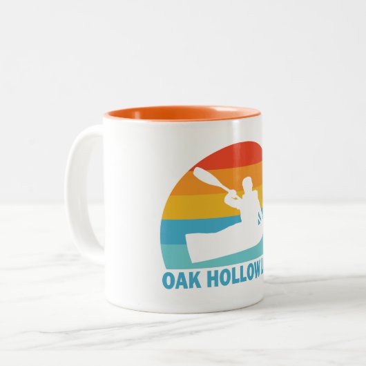Oak Hollow Lake North Carolina Kayak Zweifarbige Tasse (Vorderseite Links)