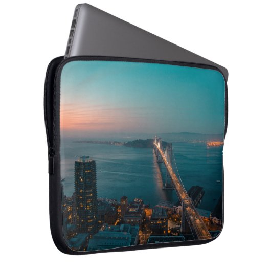 OAKLAND BRIDGE LAPTOPSCHUTZHÜLLE (Vorne Rechts)