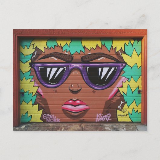 Oakland: Girl Mob Postkarte (Vorderseite)