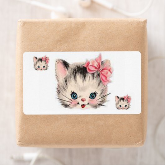 Oaster Labels Kitten (Insitu)