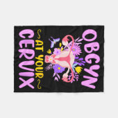 Ob-gyn At Your Cervix Funny Gyno Doctors Gynecolog Fleecedecke (Vorderseite (Horizontal))