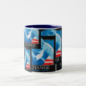 Obama-Änderungs-Collage Zweifarbige Tasse (Mittel)
