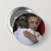 Obama-Umarmen eines Kindes Button (Vorne & Hinten)