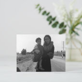 Obdachlose Mutter und Kind - 1939 Postkarte (Stehend Vorderseite)