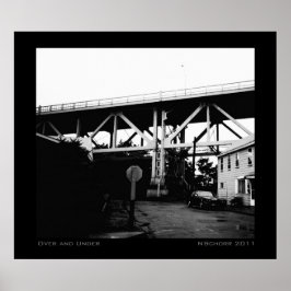 Oben und unter städtischen Industriegebieten Poster