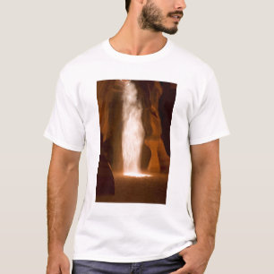 Oberer Antelope Canyon, Page, Arizona T-Shirt