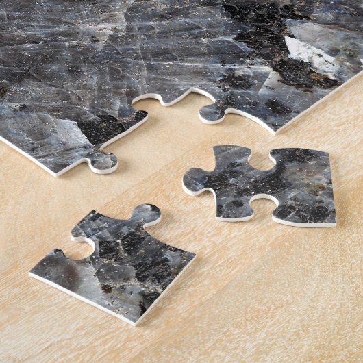 Oberfläche eines Labradorit-Felsens Puzzle (Seite)