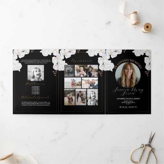 Obituary Celebration of Life Foto Blume White Dreifach Gefaltete Einladung (Außenbereich)