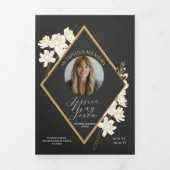 Obituary Celebration of Life Foto Weiße Blume Dreifach Gefaltete Einladung (Cover)