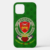 O'Brennan Irish Shield & Claddagh Personalisiert Case-Mate iPhone Hülle (Rückseite)