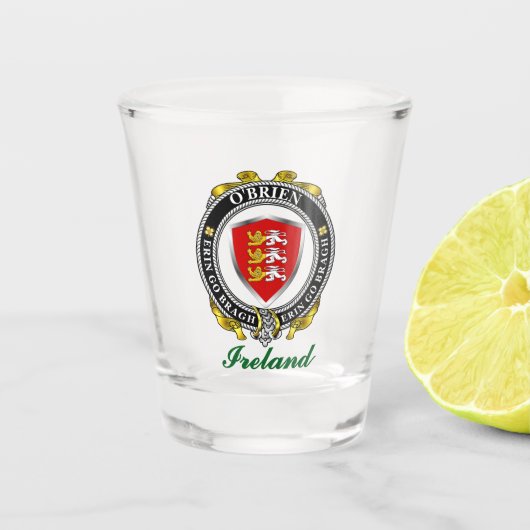 O'Brien/Brien Irish Shield Personalisiert Schnapsglas (Vorderseite)