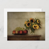 Obst auf Tafel, Sonnenblumen Bouquet Stillleben Postkarte (Vorne/Hinten)