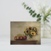 Obst auf Tafel, Sonnenblumen Bouquet Stillleben Postkarte (Stehend Vorderseite)