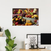 Obstkörbe, gemischte Früchte und Käse Poster (Heimbüro)