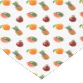 Obstsorten auf Weiß Tischdecke (Schrägansicht)
