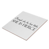 Obwohl sie aber wenig ist, ist sie heftig fliese (Seite)