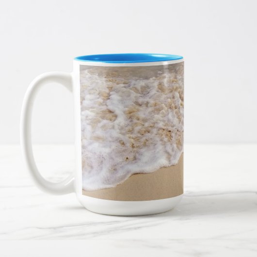 Ocean Beach Hearts mit Namen Zweifarbige Tasse (Links)